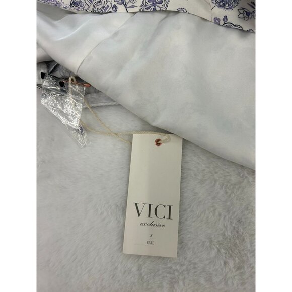 Vici Worth My Time Satin Paisley Ruffle Mini Dress Large NWT - Picture 15 of 15